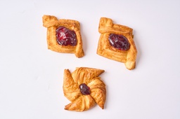 mix berries danish