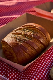 باتية لبنة وزعتر